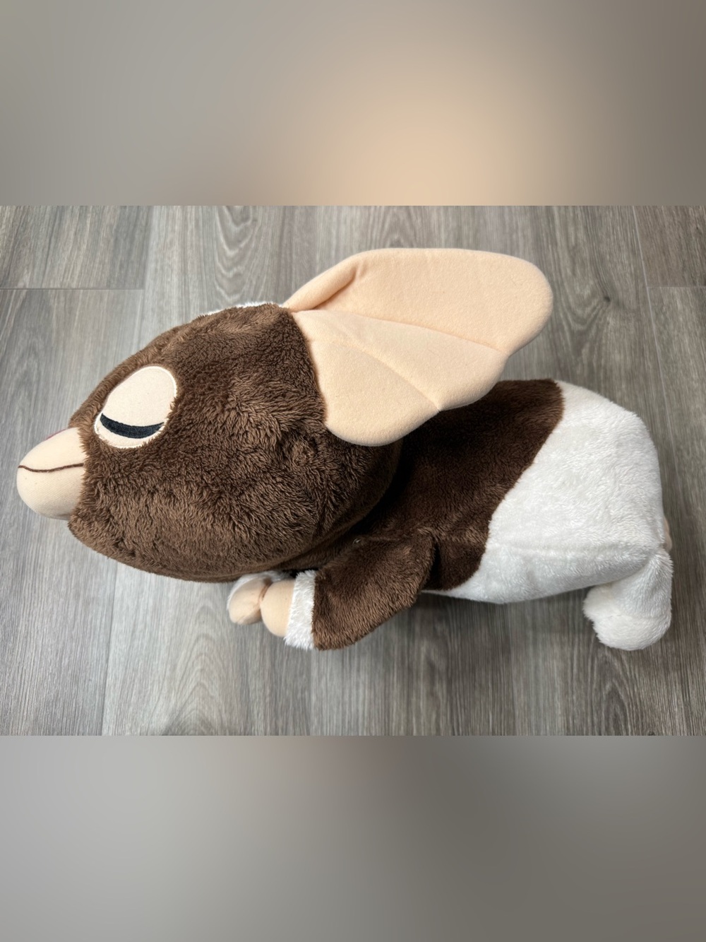 SEGA Gremlins Gizmo Jumbo Sleeping Plush Japan Imported Mogwai Oyasumi Large - Picture 3 of 14